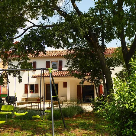 Semesterbostad Haus In Mit Terrasse Und Schoener Aussicht