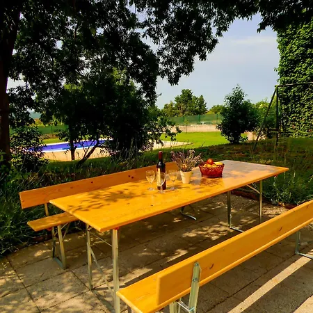 Nyaraló Haus In Mit Terrasse Und Schoener Aussicht *