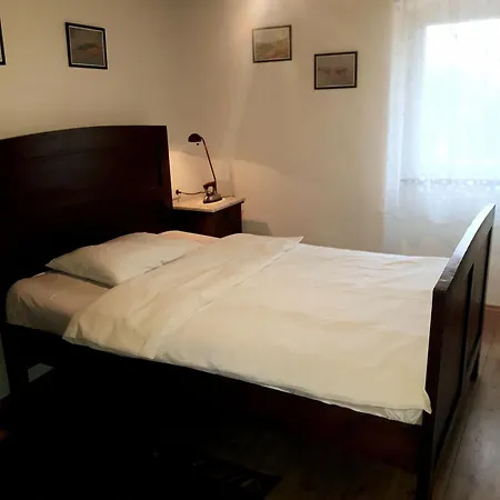 Haus In Mit Terrasse Und Schoener Aussicht Сasa de vacaciones